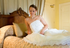 Relaxed bride - Bridal preparation at Mulberry House