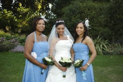 Bride with Cheif Bridesmaids
